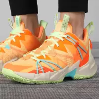 NIKE耐克秋季男式篮球鞋/CK6612-800