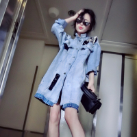 赛美意欧洲站春夏季女2019新款欧货宽松拼接亮片做旧破洞牛仔外套中长款S181m01818p3070