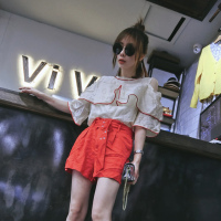 赛美意木耳边可爱露肩上衣女 欧洲站女装2019春季新款木耳边时尚上衣S182m04160p