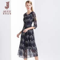 经典故事春季五分袖连衣裙印花中素雅腰带A字裙