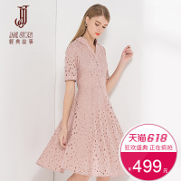 经典故事年秋季立体几何图案蕾丝短袖A字连衣裙