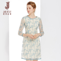 经典故事女装刺绣蕾丝连衣裙女士修身清丽减龄气质通勤裙