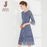 经典故事女装春季七分袖熟女裙通勤修身绣花连衣裙女
