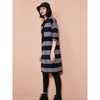 长款针织衫春装chic运动休闲撞色条纹侧开衩连衣裙女-737084