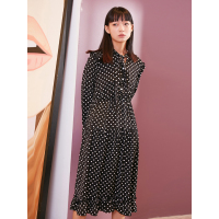 森宿Y春装2018新款文艺木耳边装饰收腰系带连衣裙女C8100030