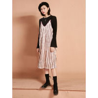 春装中长款喇叭袖针织衫条纹吊带裙两件套装连衣裙女-737091