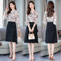 【COMEACROSS】春季2019新款时尚优雅喇叭袖衬衫半身裙套装