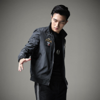 【COMEACROSS】轻奢简欧秋季品质男士夹克衫外套刺绣棒球服