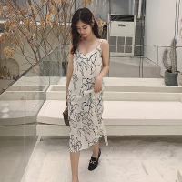 【秀衣记】吊带裙2020新款流行女装无袖连衣裙夏装印花过膝雪纺仙女裙子