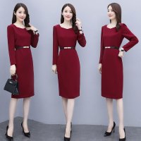 【COMEACROSS】方领中长款简约纯色个性修身韩版2020年秋季连衣裙配腰带