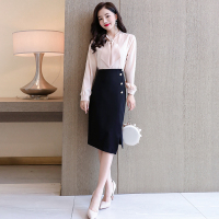 【COMEACROSS】2020年秋季通勤中腰中裙时尚珍珠扣半身裙