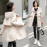 【秀衣记】2020秋装新款时尚刺绣英文连帽风衣