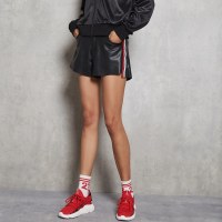 马克华菲女装夏廓形宽松PU皮裤随意撞色织带潮咖休闲短裤