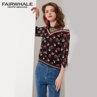 马克华菲女装2019夏新款蕾丝拼接一字肩五分袖雪纺