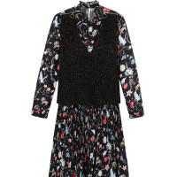 马克华菲女装2019夏新款印花捏褶裙摆小圆领长袖连衣裙