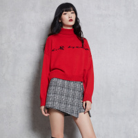 马克华菲女装2019冬红色高领宽松毛针织衫女短款文艺毛衣