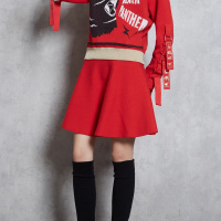 马克华菲女装2019冬红色小短裙百褶撞色高腰毛衣裙a字半身裙