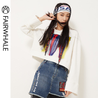 马克华菲女装2020春短款卫衣女连帽字母印花长袖卫衣女套头衫