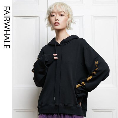 马克华菲女装2020新款春季潮ins长袖连帽卫衣黑暗系上衣女 酷