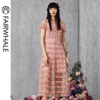 马克华菲女装2020夏装新款荷叶边叠层蛋糕裙女圆领连衣裙