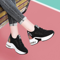 莱卡金顿LAIKAJINDUN19新款时尚网面运动跑步女鞋系带厚底内增高轻便女士休闲鞋