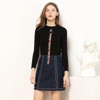 美丽衣橱chic上衣港味长袖女2018秋新款气质黑色圆领长袖针织衫