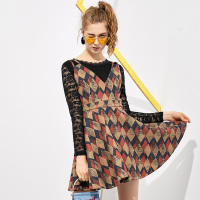 美丽衣橱港风连衣裙女2018冬季新款时尚百搭复古印花显瘦a字裙潮