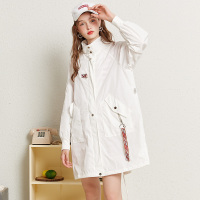 美丽衣橱欧洲站秋装新款亮片天鹅刺绣图案防晒衣2019洋气外套潮