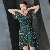 美丽衣橱小清新雪纺碎花裙女2020夏新款时尚韩版修身显瘦连衣裙