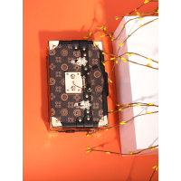 dubaolu都宝路欧美时尚新款女士斜挎包简约休闲单肩盒子包