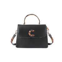 都宝路女包秋季新款手提包时尚斜挎单肩包字母软把女士包包