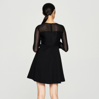 爱居兔秋装修身伞型长袖连衣裙