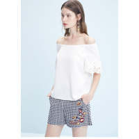爱居兔2019夏季女装格纹绣花经典休闲短裤
