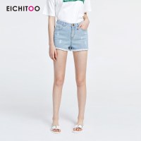 爱居兔2019夏季女装浅色破洞磨边牛仔短裤