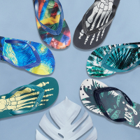 维界夏季新款男拖潮防滑人字拖休闲沙滩鞋时尚室内男士拖鞋男个性