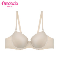 安莉芳旗下芬狄诗光面无痕文胸可拆换肩带舒适性感薄杯大杯内衣
