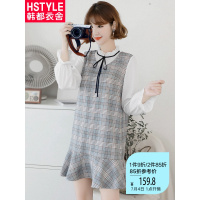 韩都衣舍2018秋装新款女装韩版假两件格子裙娃娃领连衣裙EK8823囡