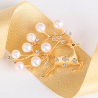 一生一石一鹿有你天然珍珠锆石胸针时尚百搭甜美日韩小鹿胸针女