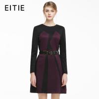EITIE爱特爱冬季款时尚复古不规则撞色圆领收腰连衣裙