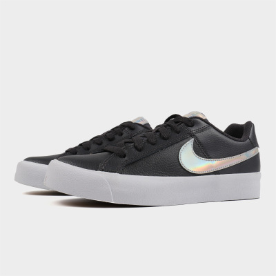 Nike 耐克 女鞋 COURT ROYALE大勾子低帮运动板鞋 AO2810-002