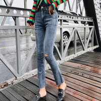 2018秋季新款韩版高腰破洞微喇叭裤毛边牛仔裤女