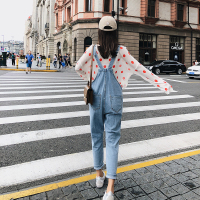 2018秋季新款女装韩版宽松破洞时尚牛仔背带裤女