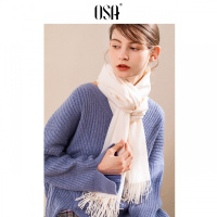 OSA欧莎2018冬装新款女装 舒适保暖流苏围巾