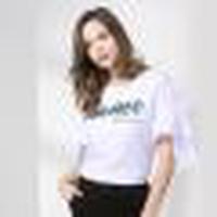 诗萌T恤女堆叠袖2018年夏季新款不规则袖喇叭袖圆领字母印花上衣