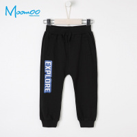moomoo童装男中童针织长裤2018春秋新款学生休闲印花长裤男
