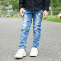 moomoo童装男童时尚基本款牛仔裤中大童春秋款趣味印花休闲长裤子