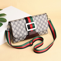 女包2020年新款字母印花女包韩版时尚单肩斜挎小方包彩带N1496