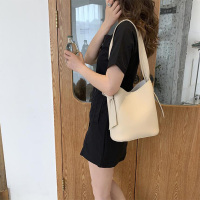 古思奇大容量包包2020韩版新款水桶包蝴蝶结单肩斜跨包复古N1557