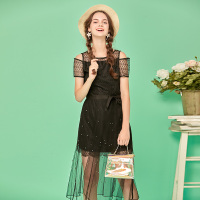 依尚街区黑色裙子女2018秋季新款时尚百搭露肩钉珠网纱连衣裙