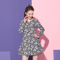 依尚街区复古印花a字裙女2018冬季新款时尚百搭高腰显瘦连衣裙潮